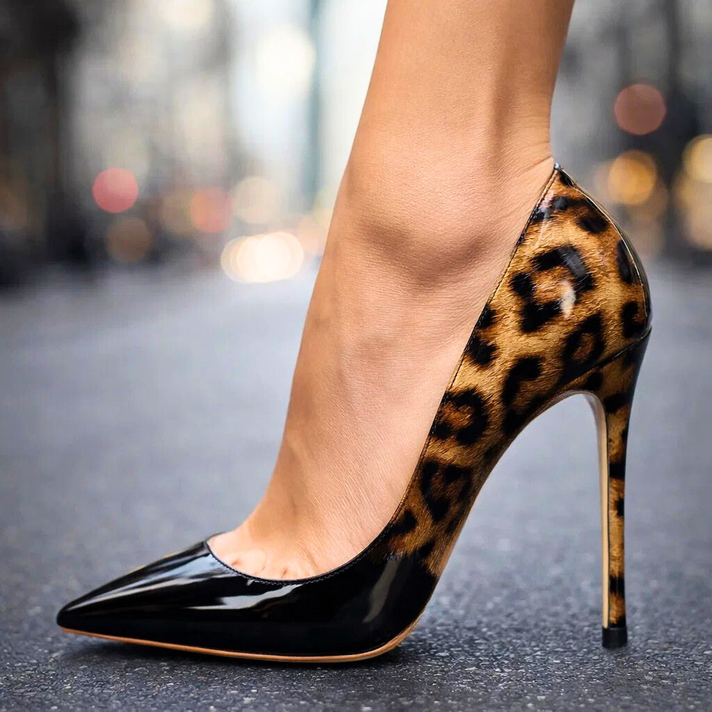 Nova leopard print pointed-toe heels view 3