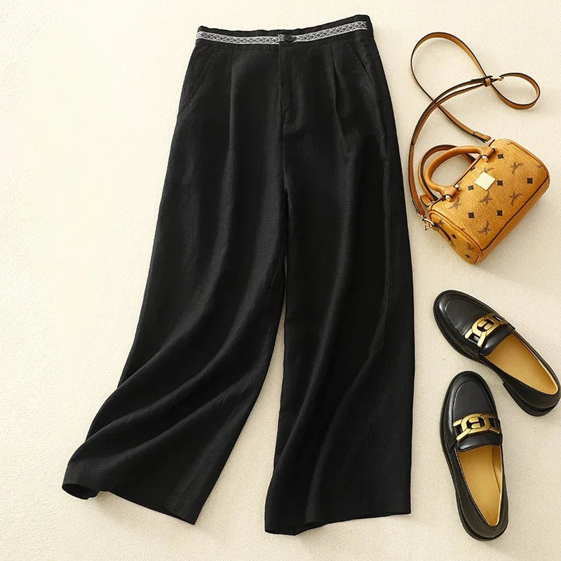 The Alva Pants, wide-leg silhouette