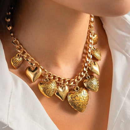 Amouris Heart Set