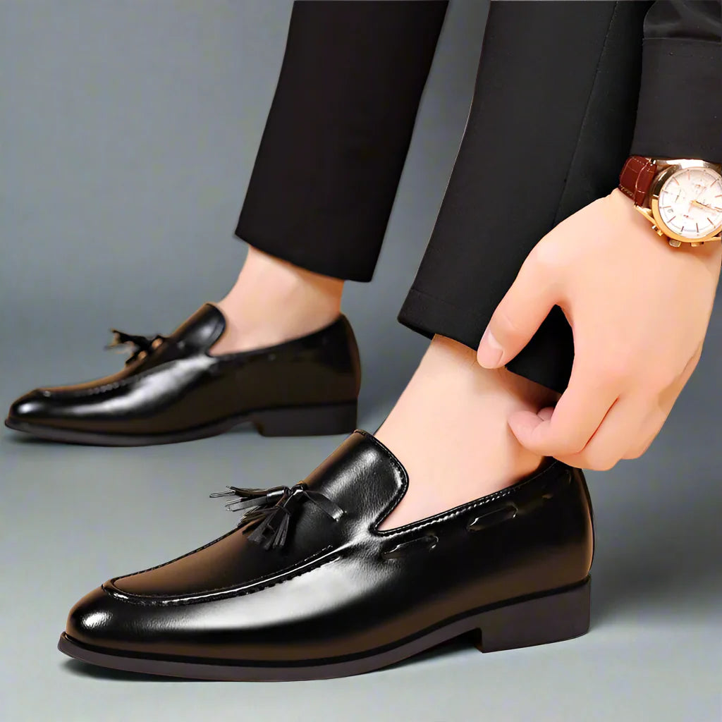 Vesari Tassel Loafers